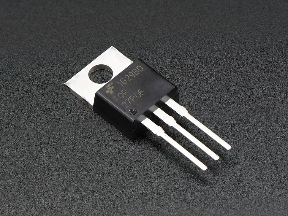 Tranzystor MOSFET mocy z sekcji zasilania płyty głównej laptopa