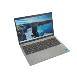 LAPTOP Dell Latitude 5530 2023 – 15,6" IPS / Intel Core i5-1245U / 32 GB DDR4 / SSD 512 GB NVMe / Intel Iris Xe / Windows 11 Pro